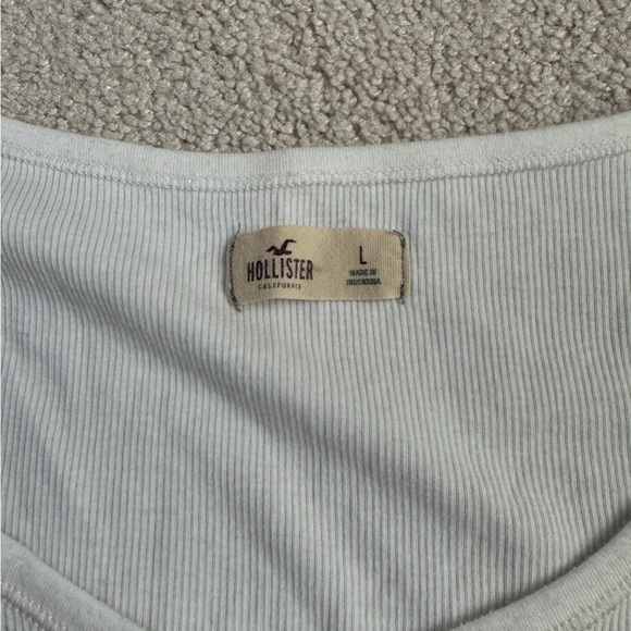 Hollister Button Detail Ribbed Long Sleeve - Picture 4 of 4